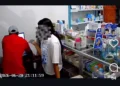 Video : Foreign Couple Accused of Stealing Cash from Bali Pharmacy After Attempt to Move CCTV Camera 49 A video screenshot showing an alleged theft at a pharmacy in Kapal Village, Mengwi District, Badung Regency, Bali, on Sunday (June 28, 2026) night.