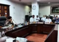 Presidential Chief of Staff (KSP) Dudung Abdurachman received a group comprising traditional palace elders (*penglingsir*) and community leaders from Buleleng, Bali, at the KSP Office in Jakarta on Friday (July 17, 2026). (KSP Office)