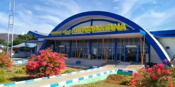 Photo of Gewayantana Airport, Larantuka (Credit: Simon Pitchforth)