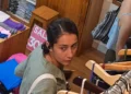 Photo: A female foreign tourist caught on camera stealing clothes from the Yoga Shanty shop in Ubud District, Gianyar, on Tuesday (July 28, 2026). (Courtesy of Yoga Shanty shop)