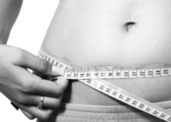 Illustrative photo of a protruding belly