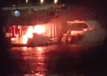 Photo: Screenshot of the *Somerdive* phinisi boat on fire in the waters off Labuan Bajo, West Manggarai, early Tuesday morning (July 14, 2026).