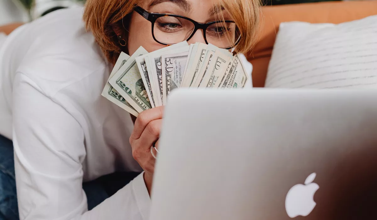 15 Legit Ways Digital Nomads, Expats, and Travelers in Bali Are Earning Extra Income in August 2026 39 Best freelance apps and online jobs for digital nomads living in Bali