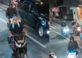 The theft of a motorcycle by two individuals on Jalan Pantai Berawa, Tibubeneng, Badung, was captured on CCTV. (Photo: Courtesy)
