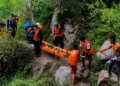 Photo: Recovery of the body of a victim who died after falling into a ravine while hiking Mount Rinjani, Lombok, West Nusa Tenggara (NTB), Tuesday (July 28, 2026). Photo credit: SAR Mataram.