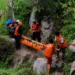 Photo: Recovery of the body of a victim who died after falling into a ravine while hiking Mount Rinjani, Lombok, West Nusa Tenggara (NTB), Tuesday (July 28, 2026). Photo credit: SAR Mataram.
