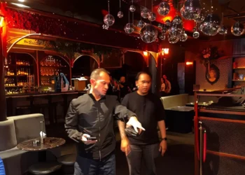 Bali Police Believe Canggu Bar Shooting Suspect Has Fled to Jakarta as Manhunt Intensifies 42 Police conducting an investigation at The Shady Pig bar in Canggu, Badung, Bali, on Friday (July 17, 2026). (Photo: Badung Police)