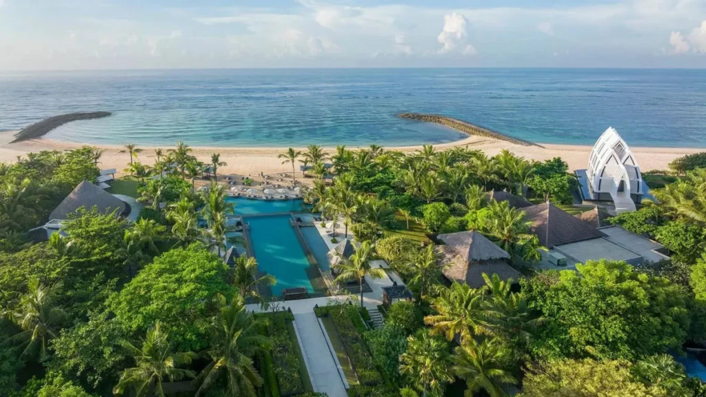 8 Best Beach Resorts in Indonesia for 2026, Recommended by Bali Tourism Journalists 42 The Ritz-Carlton, Bali