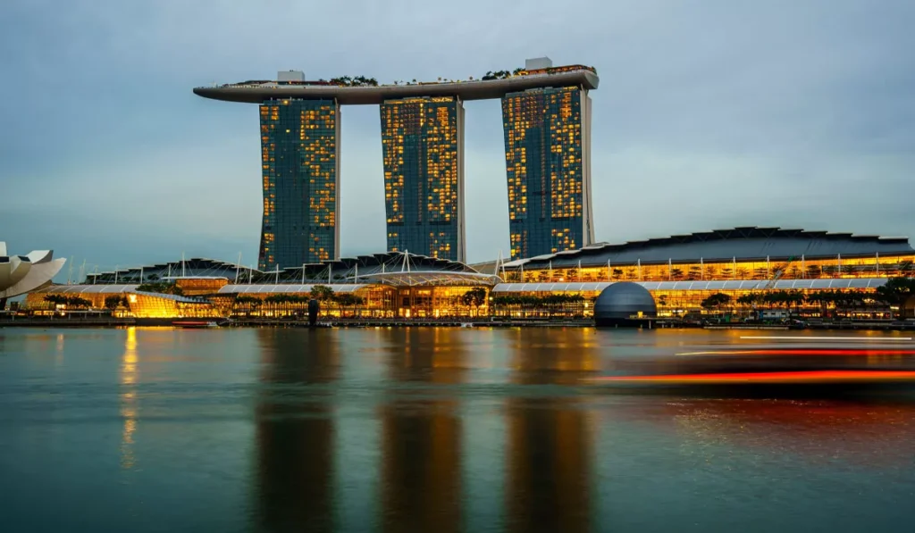 Bali-Singapore Flights Get Cheaper as TransNusa and Singapore Tourism Board Launch New Partnership 39 Marina Bay Sands in Singapore, a popular destination for travelers taking Bali to Singapore flights with TransNusa special airfare promotions.