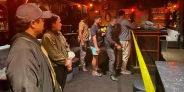 Manhunt Underway After Shooting at Popular Canggu Bar Injures Security Guard and Chinese Tourist 1 Photo: Police conducting an investigation at The Shady Pig bar in Canggu, Badung, Bali, on Friday (July 17, 2026). (Badung Police)