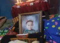 toddler dies Flores earthquake shelter
