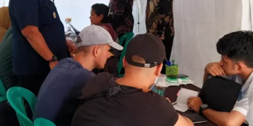 Labuan Bajo immigration office earthquake tents