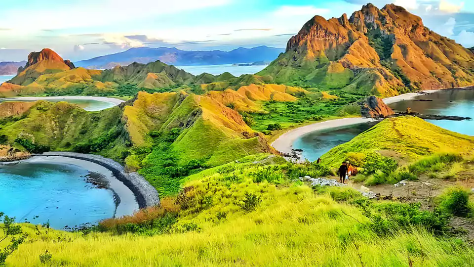 Komodo Tour Slow Boat