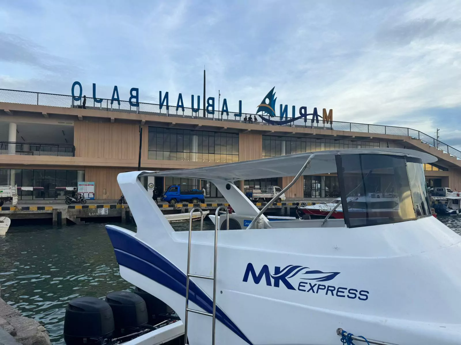 MK Fastboat