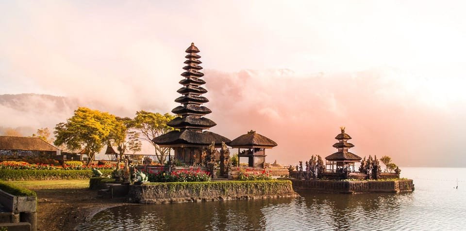 Ulun Danu Tample Bratan