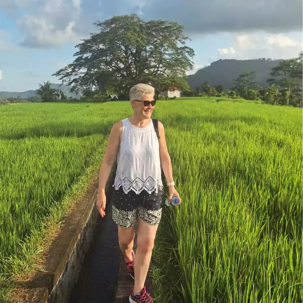 Walking in the Middle of a Rice Field - Sidemen Village