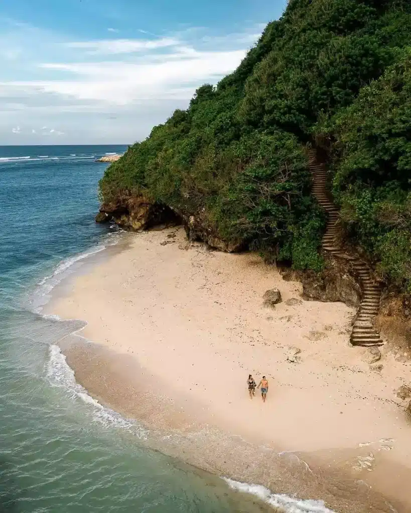 Green Bowl Beach Bali