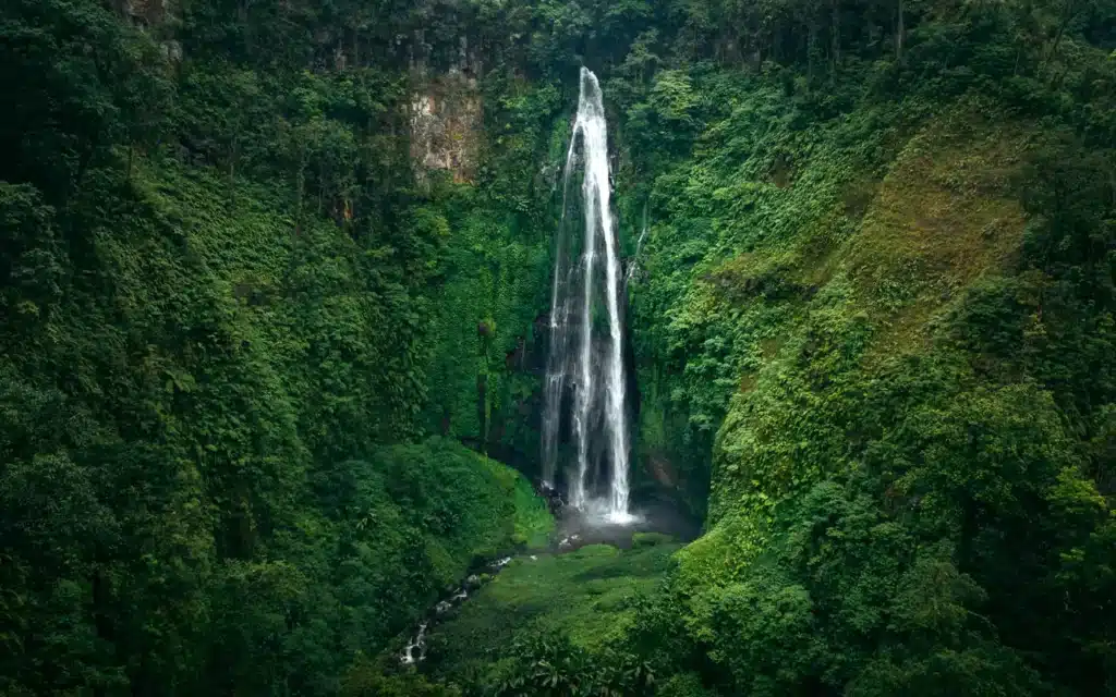 Tiu Sekeper Waterfall Lombok