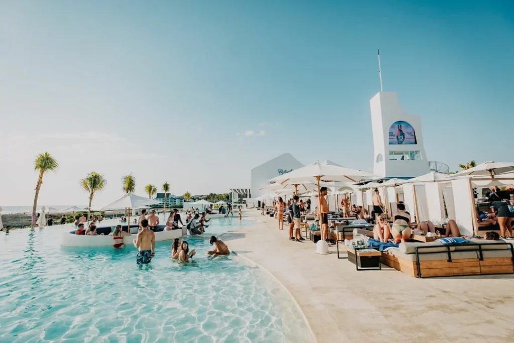 Café del Mar Beach Club (Canggu)