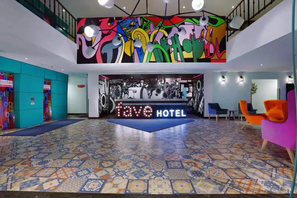 photos of the lobby and reception of fave hotel kartika plaza - Cheap Hotels in Kuta Bali.