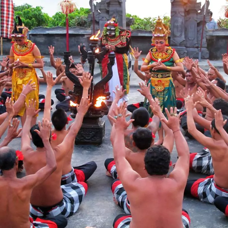 Kecak Uluwatu Performance 