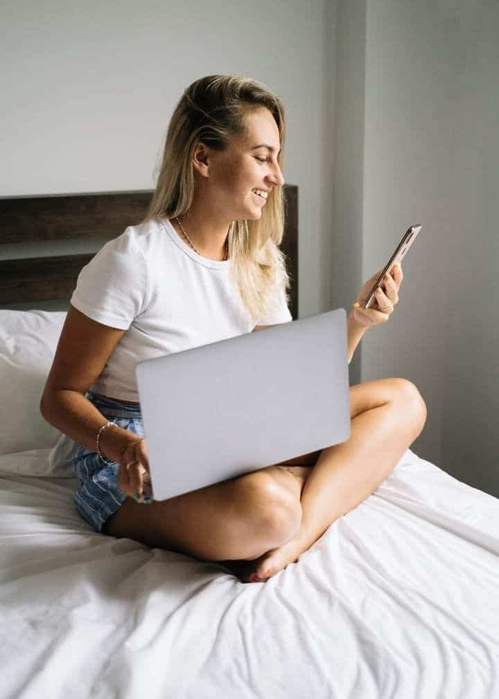 Bali co-working space WiFi vs eSIM speed test results