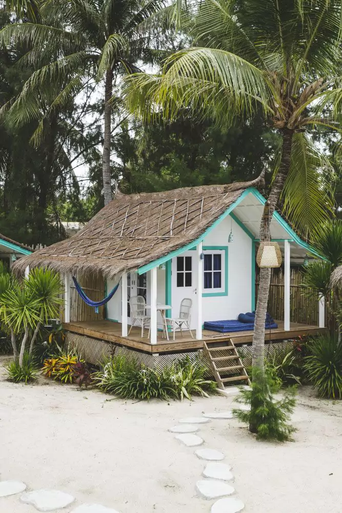 Photo of one of the inns on gili trawangan looks very small but comfortable