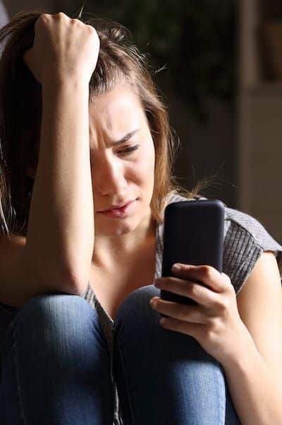 Tourist frustrated with Bali eSIM not working at Ubud 