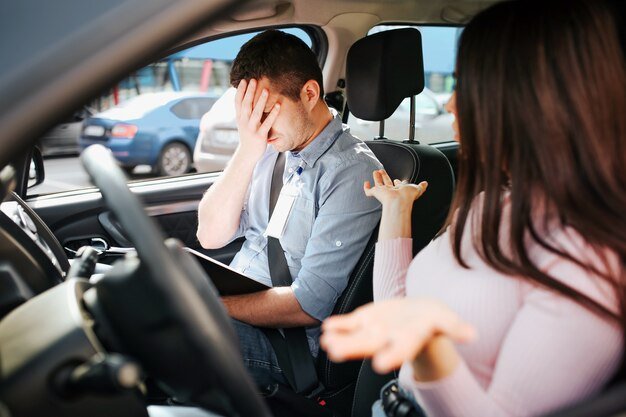 Bali transport scams - Photo of a female tourist arguing with a driver in bali