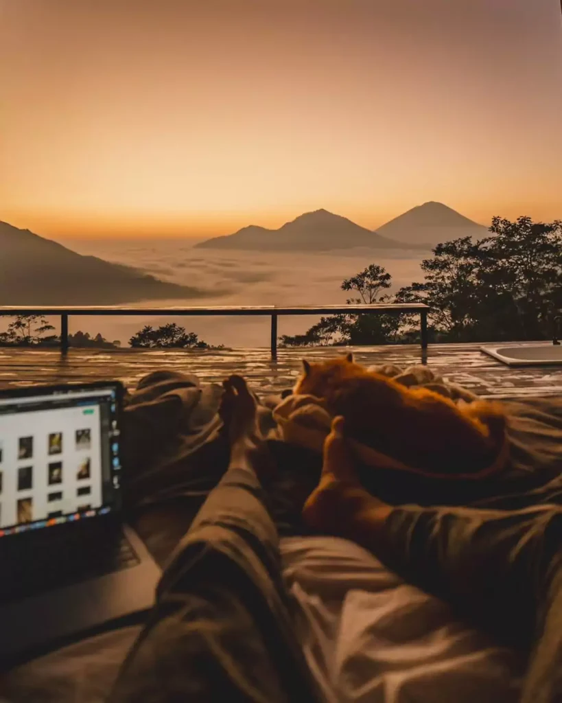 Return On Inner Peace - Photo of the sunrise view at the top of the villa in Kintamani