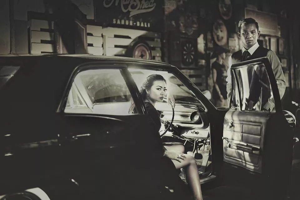 photo of Indonesian couple with automotive concept