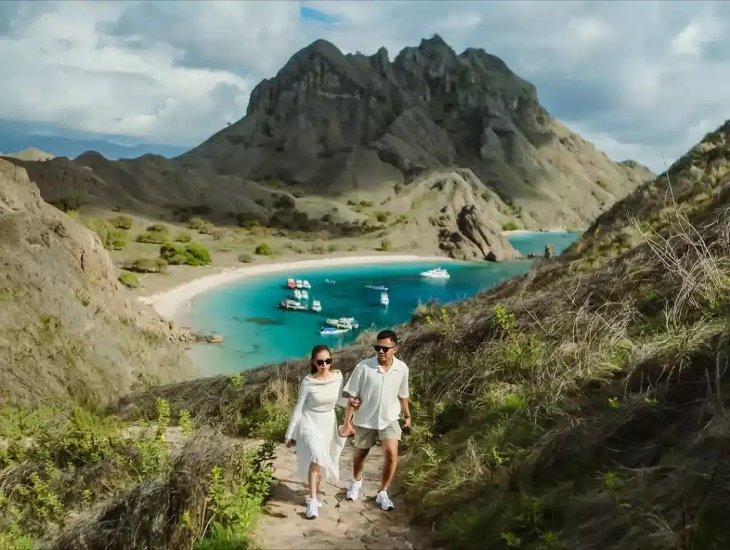 Padar Island - Happy Customer Hey Bali with Komodo Tour From Bali 